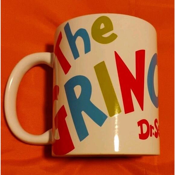 THE GRINCH COFFEE MUG ~ 12 OZ ~ DR. SEUSS ~ CERAMIC DISHWASHER/MICROWAVE SAFE - Picture 1 of 4